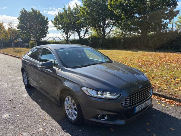 Ford Mondeo Hatchback, Diesel, 2017, Grey