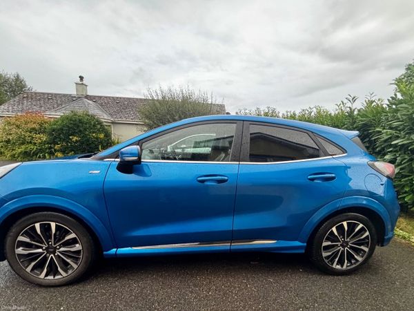 Ford Puma MPV, Petrol Hybrid, 2021, Blue