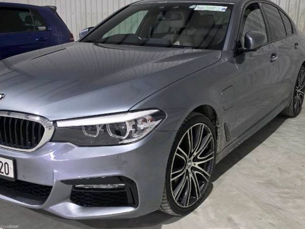 BMW 5-Series Saloon, Petrol Plug-in Hybrid, 2018, Blue