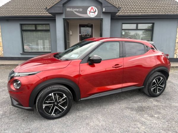 Nissan Juke SUV, Petrol, 2025, Red