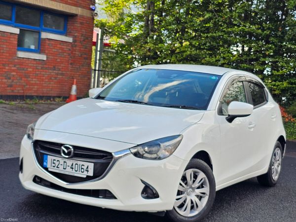 Mazda Demio MPV, Petrol, 2015, White