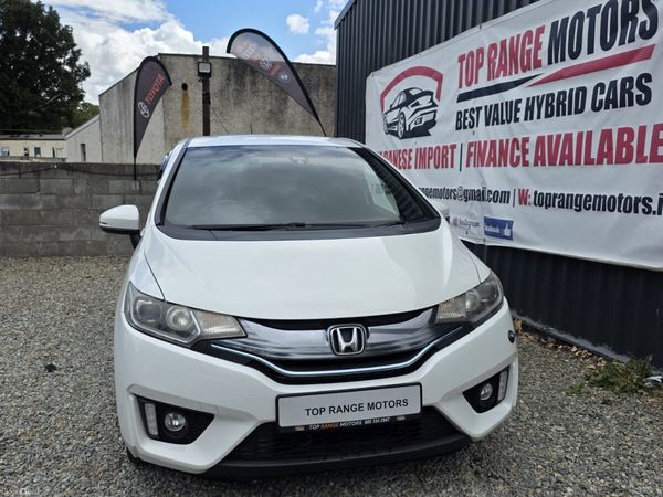 Honda Fit Hatchback, Petrol Hybrid, 2015, White