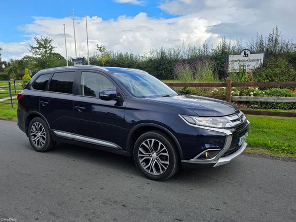 Mitsubishi Outlander SUV, Diesel, 2016, Blue