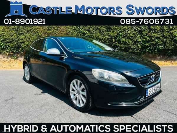 Volvo V40 Hatchback, Petrol, 2015, Black