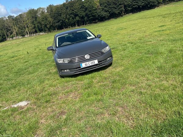 Volkswagen Passat Saloon, Diesel, 2016, Grey