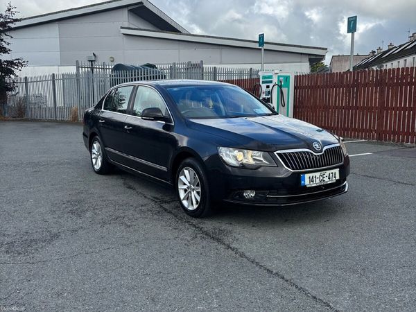 Skoda Superb Saloon, Diesel, 2014, Black