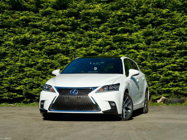 Lexus CT Hatchback, Petrol Hybrid, 2017, White