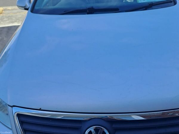 Volkswagen Passat Saloon, Diesel, 2008, Silver