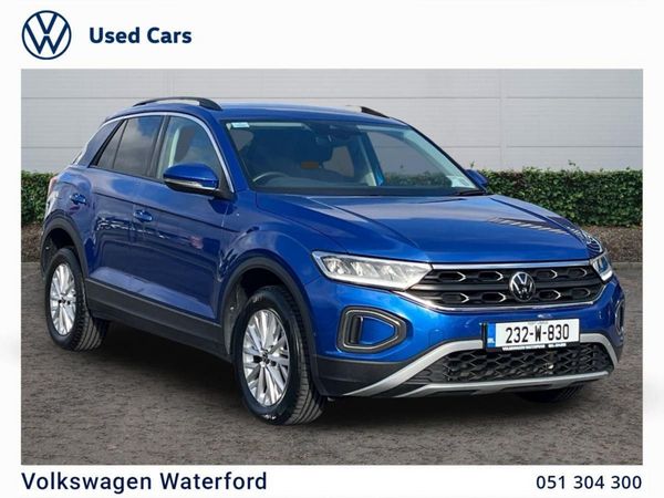 Volkswagen T-Roc SUV, Petrol, 2023, Blue