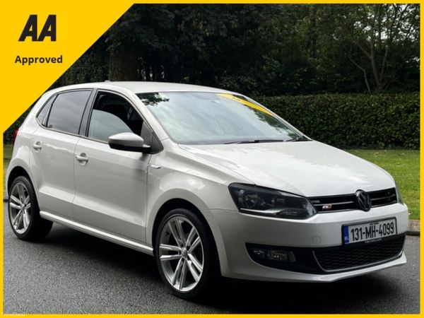 Volkswagen Polo Hatchback, Petrol, 2013, White