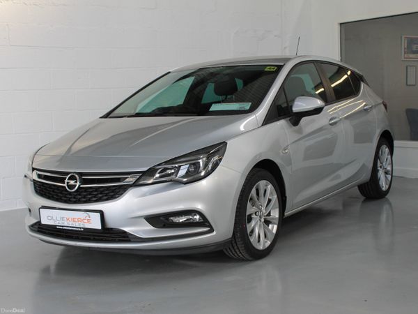 Opel Astra Hatchback, Petrol, 2018, Grey