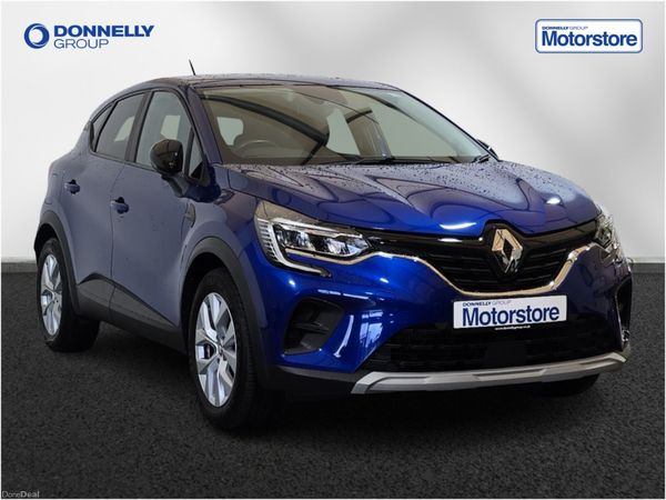 Renault Captur Hatchback, Petrol, 2021, Blue