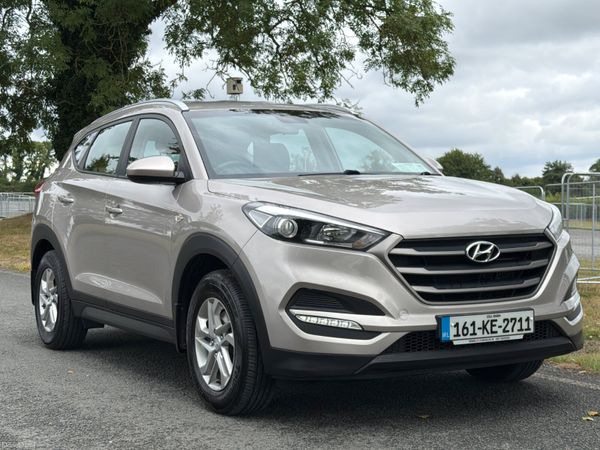 Hyundai Tucson SUV, Diesel, 2016, White