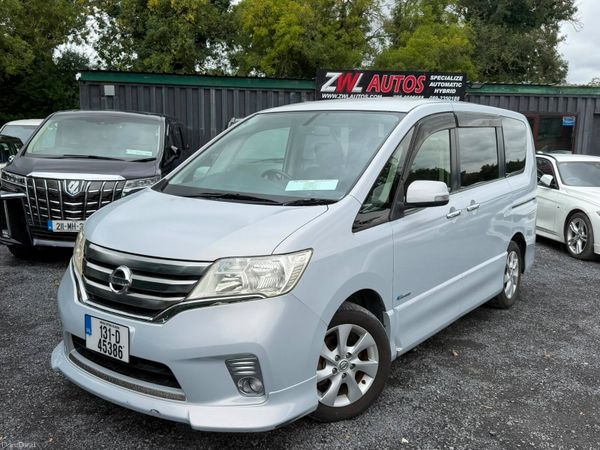Nissan Serena MPV, Petrol Hybrid, 2013, Silver