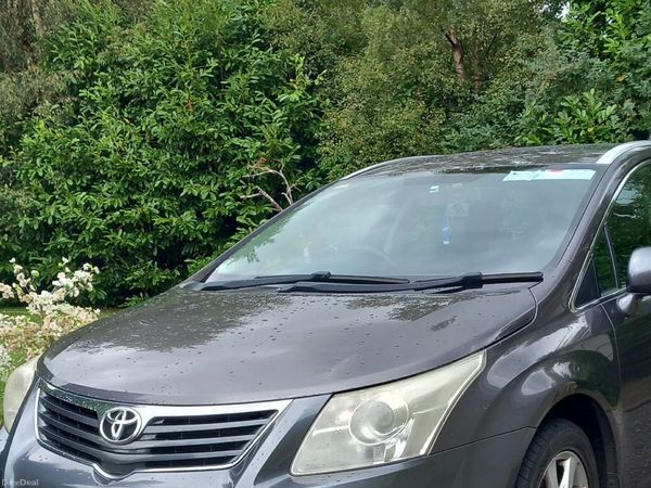 Toyota Avensis Estate, Diesel, 2011, Grey