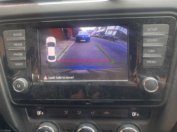 Skoda Octavia Saloon, Diesel, 2017, Blue
