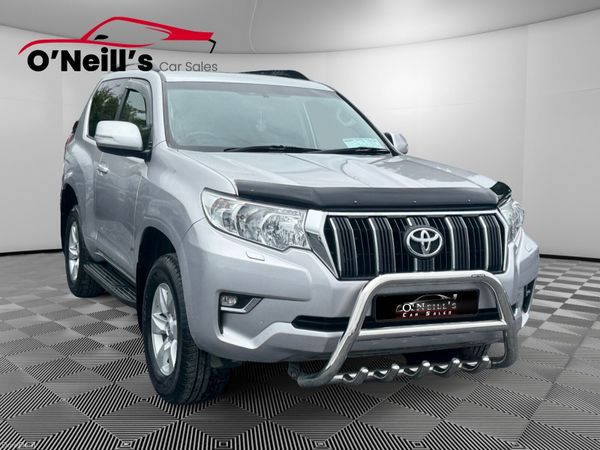 Toyota Land Cruiser Pick Up, Diesel, 2020, Silver