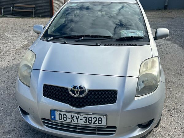 Toyota Yaris Hatchback, Petrol, 2008, Silver