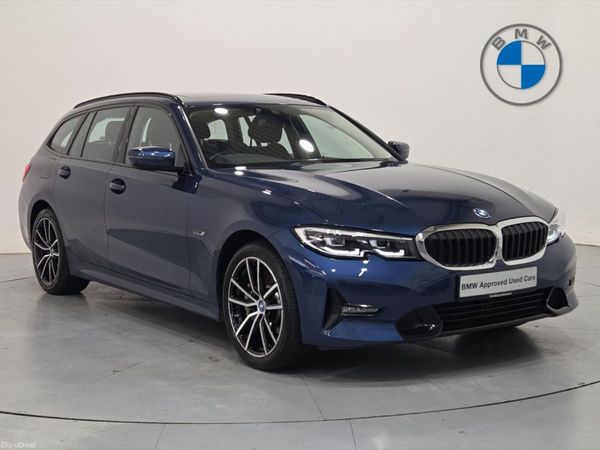 BMW 3-Series Estate, Petrol Plug-in Hybrid, 2022, Blue