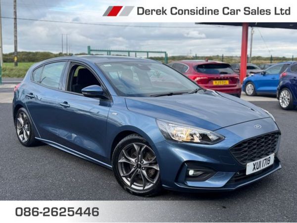 Ford Focus Hatchback, Diesel, 2019, Blue
