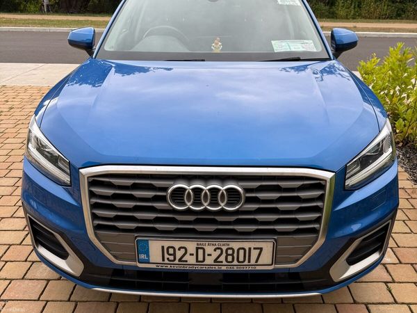 Audi Q2 SUV, Petrol, 2019, Blue