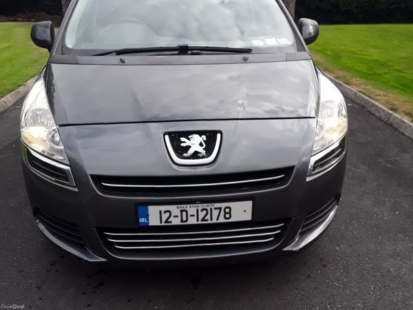 Peugeot 5008 MPV, Diesel, 2012, Grey