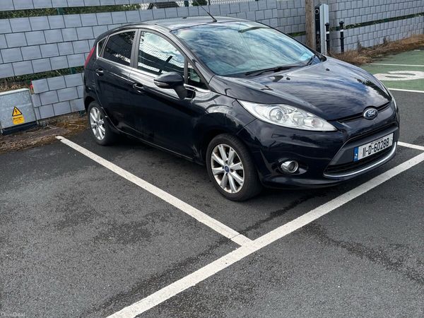 Ford Fiesta Hatchback, Petrol, 2011, Black