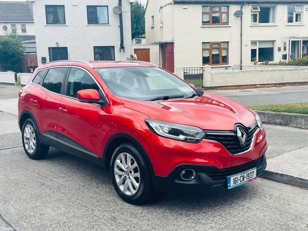 Renault Kadjar SUV, Diesel, 2016, Red