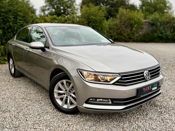 Volkswagen Passat Saloon, Diesel, 2015, Silver