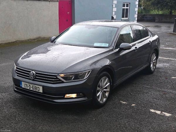 Volkswagen Passat Saloon, Diesel, 2017, Grey