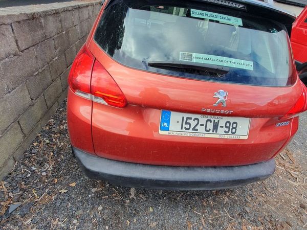 Peugeot 2008 SUV, Diesel, 2015, Red