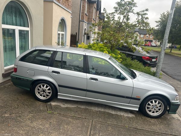 BMW 3-Series Estate/Jeep, Diesel, 1998, Grey