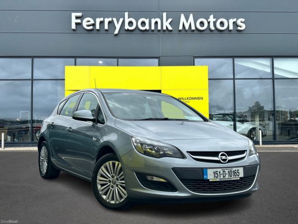 Opel Astra Hatchback, Diesel, 2015, Silver