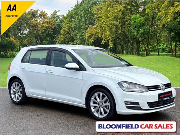 Volkswagen Golf Hatchback, Petrol, 2015, White