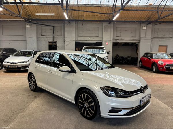 Volkswagen Golf Hatchback, Petrol, 2018, White