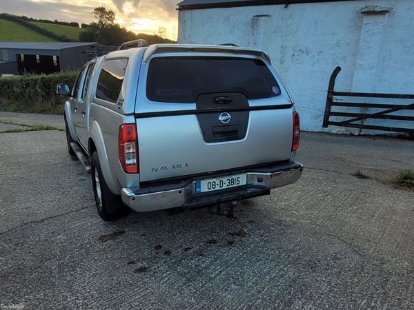 Nissan Navara Crew Cab, Diesel, 2008, Silver