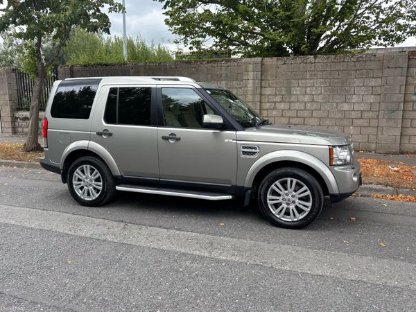 Land Rover Discovery SUV, Diesel, 2013, Gold
