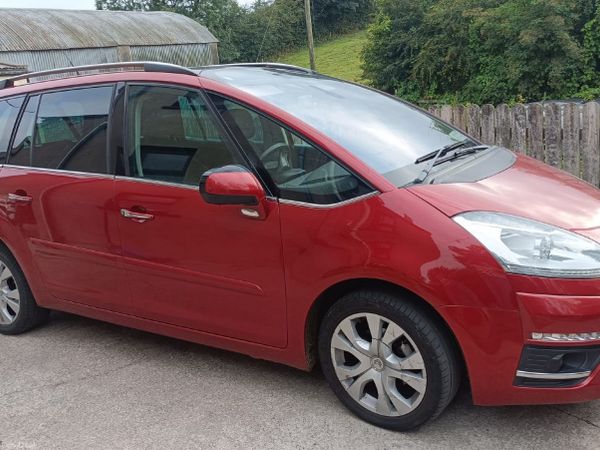 Citroen C4 Picasso MPV, Diesel, 2013, Red