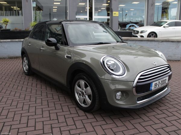 Mini Cooper Hatchback, Diesel, 2019, Grey