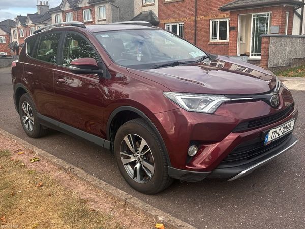 Toyota RAV4 SUV, Diesel, 2017, Red