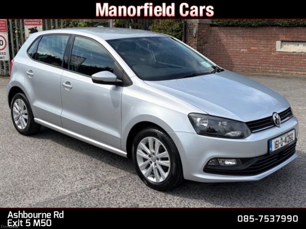 Volkswagen Polo Hatchback, Petrol, 2016, Silver
