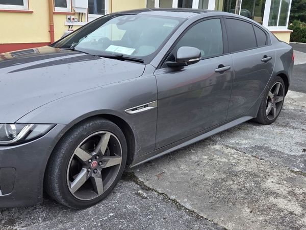 Jaguar XE Saloon, Diesel, 2018, Grey