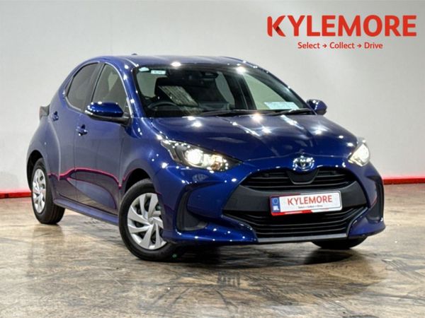 Toyota Yaris Hatchback, Petrol Hybrid, 2022, Blue