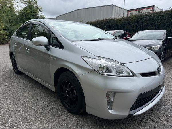 Toyota Prius Hatchback, Petrol Hybrid, 2015, Silver