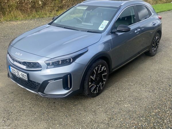 Kia XCeed Hatchback, Petrol Plug-in Hybrid, 2023, Grey