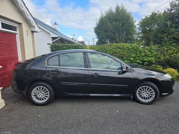 Renault Laguna Hatchback, Diesel, 2012, Black