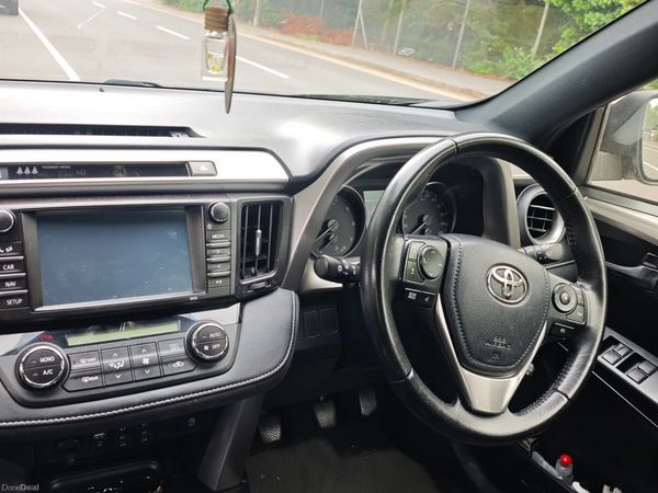 Toyota RAV4 SUV, Diesel, 2016, Black