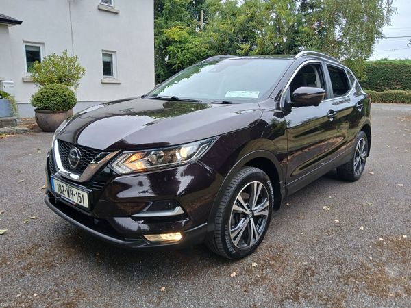Nissan Qashqai MPV, Petrol, 2018, Purple