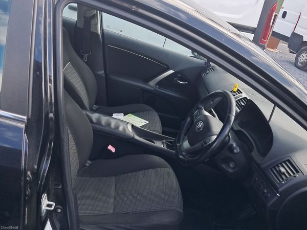Toyota Avensis Saloon, Diesel, 2013, Black
