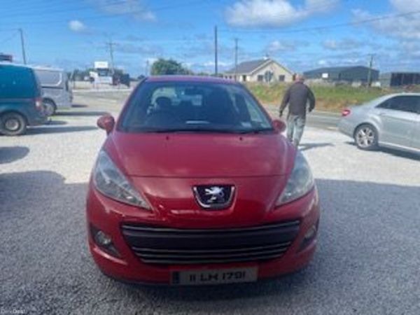 Peugeot 207 Hatchback, Petrol, 2011, Red